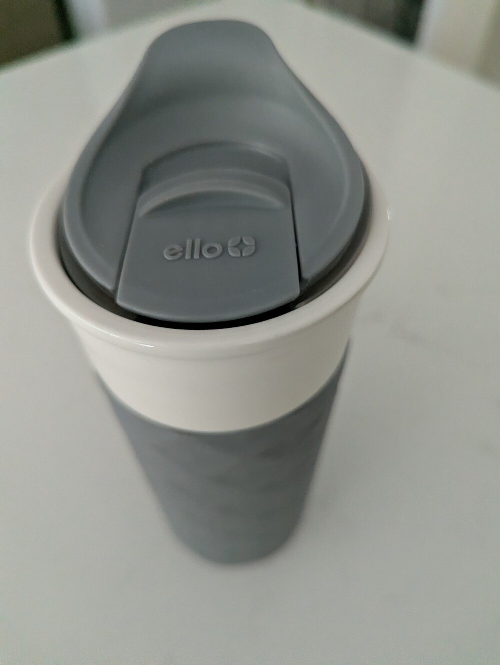 Ello - Gray Travel Mug – Leak-Resistant Insulated Tumbler